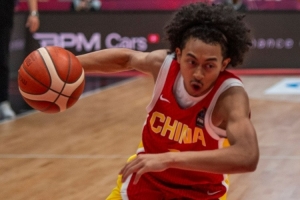 博主：曲绍斌对国家队级别来说上限有限 希望后续能用洋帅带队