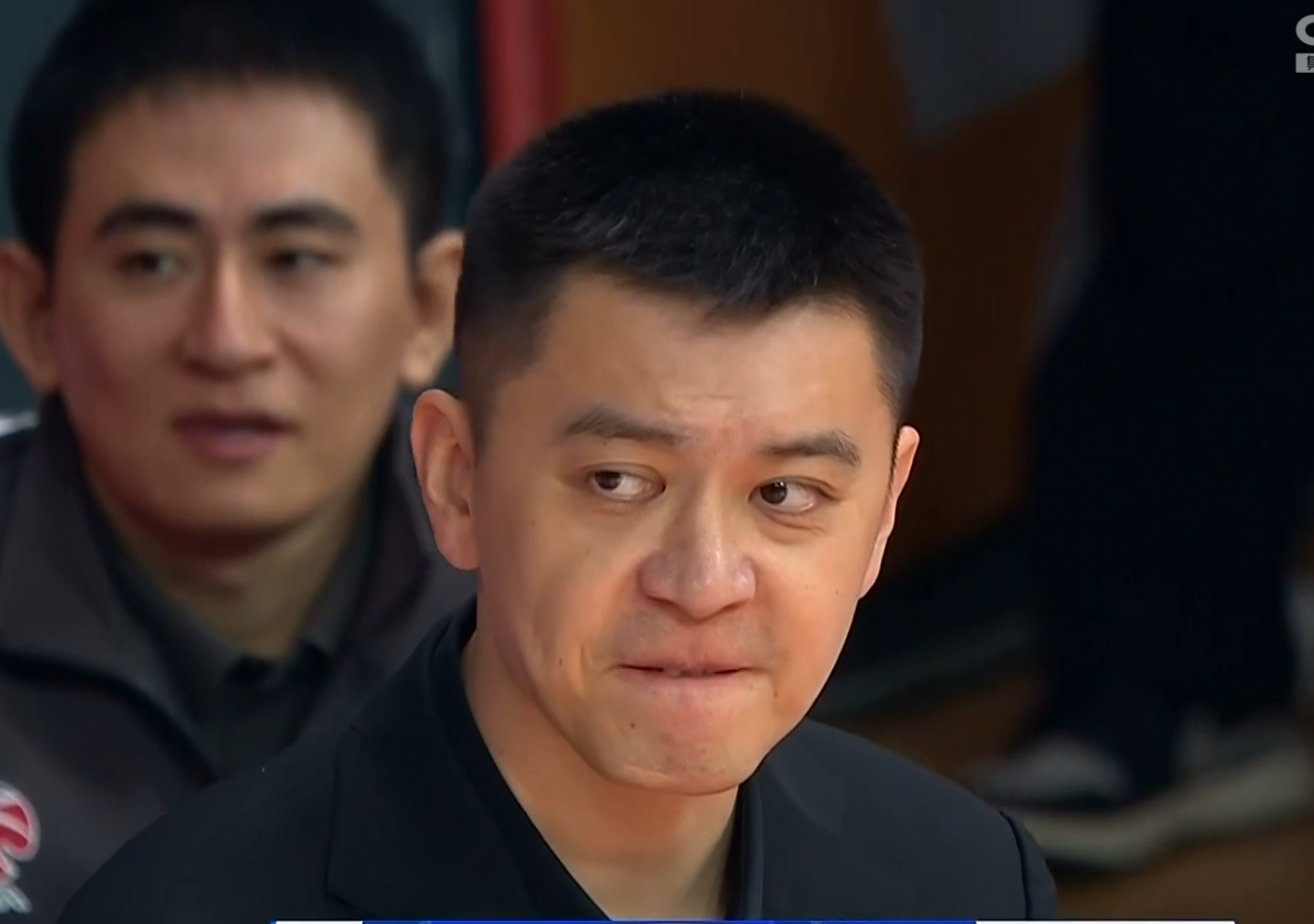 视频直播-耐人寻味！杨鸣下课第一场辽篮狂胜52分，赛季首次破百全员都在笑