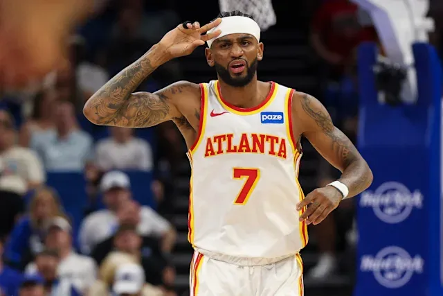 开云体育-ESPN最快进步球员赔率：亚历山大-沃克以-1200排名第一